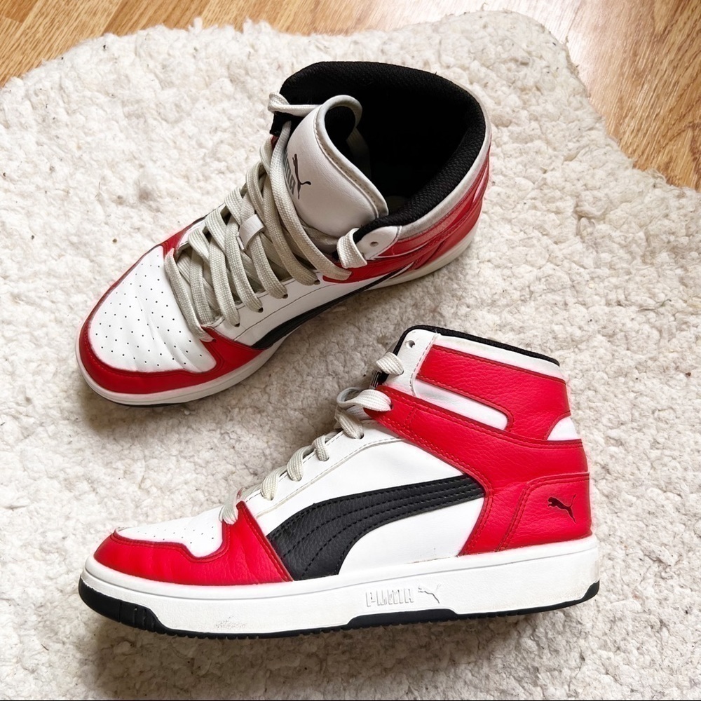 PUMA: Black, Red and White High Tops Style Rebound Layup Sneaker Size 5.5
